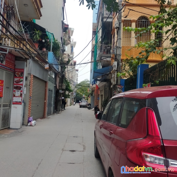 Siêu víp quận thanh xuân phố kim giang 55m2 mt 5.7m lô góc gara ô tô tránh