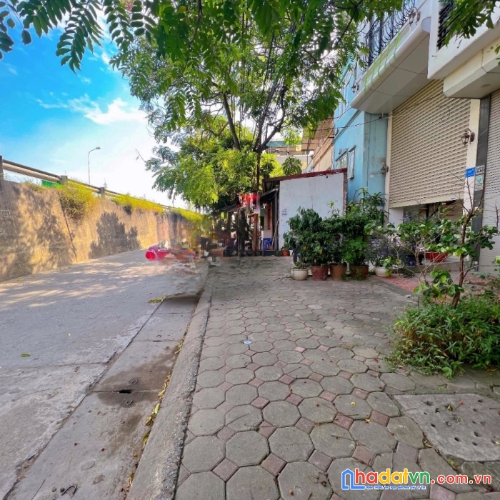 Hiếm, đất mặt phố an dương vương, view sông hồng, dt140m, mt6m, giá 22 tỷ.