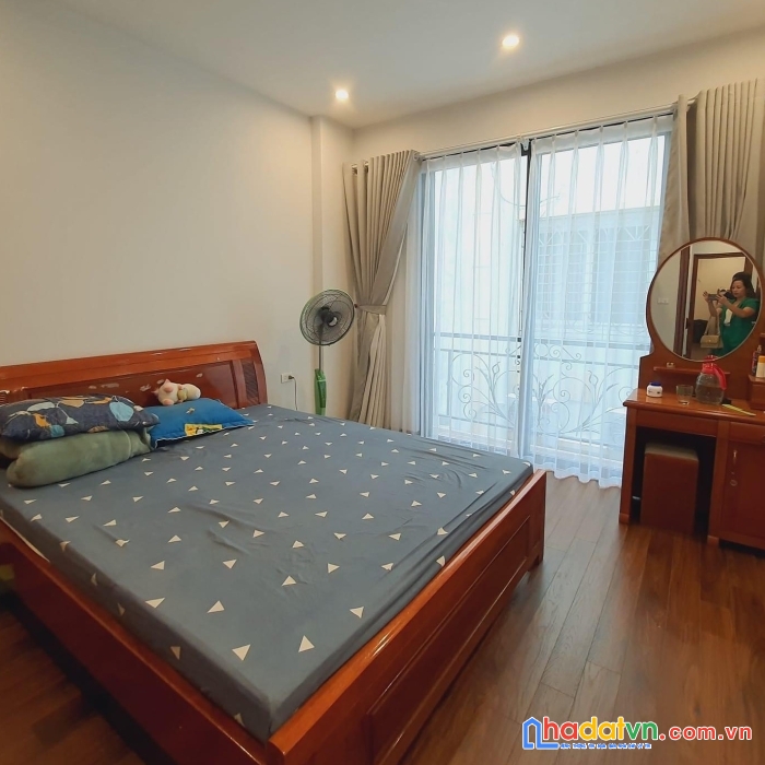 Bán nhà gần ngã tư sở, đống đa, ở ngay, yên tĩnh, an ninh, 25m2, chỉ 3.4 tỷ