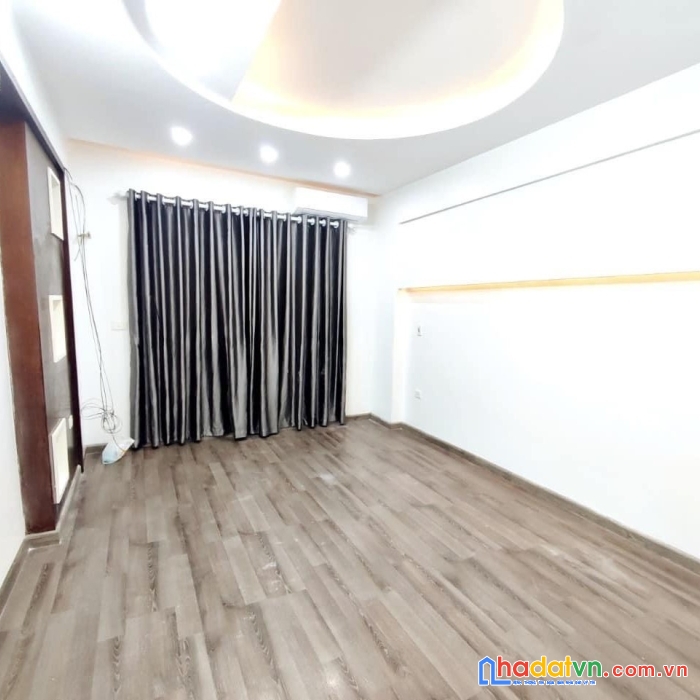 Bán nhà khu đại học ngoại thương, học viện ngoại giao, đống đa, dân xây, 5 tầng, chỉ 3.45 tỷ