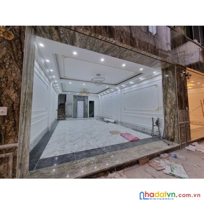 Bán nhà mới xây phố quan nhân, ngõ ô tô tránh, dt70m2x8t thang máy, mt5m. 0338080356.