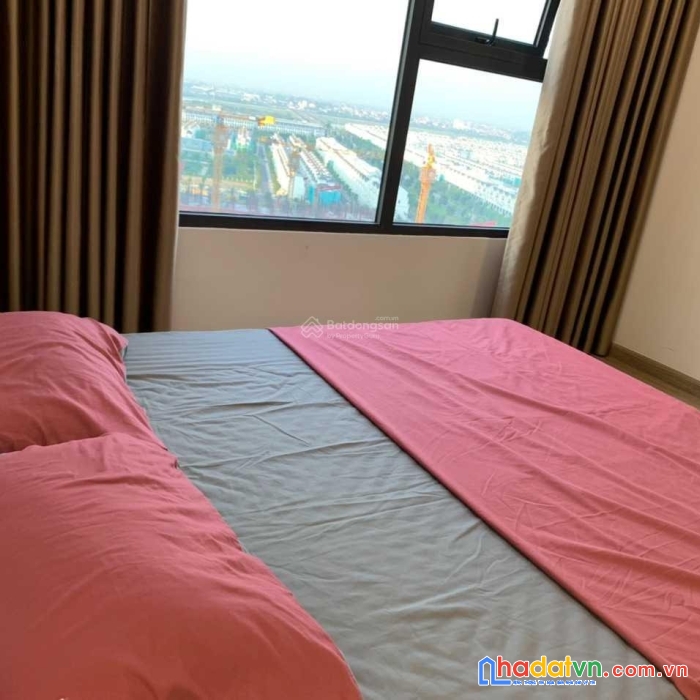 Chính chủ cần bán chcc s101 3n2wc bc đông nam view hồ, tầng trung