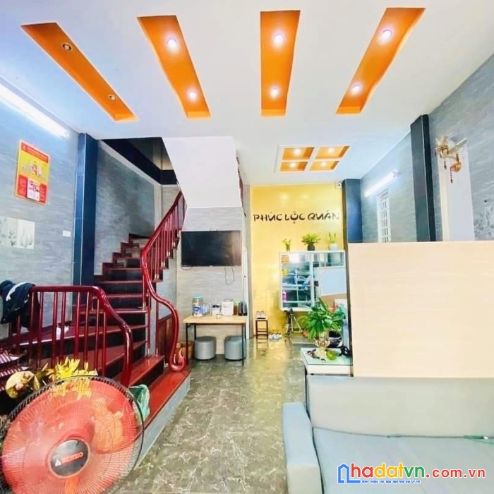 Duy nhất phố thái thịnh, lô góc, ngõ thông, kinh doanh các mặt thàng,dt 42m x 6 t, giá chỉ 7,9 tỷ