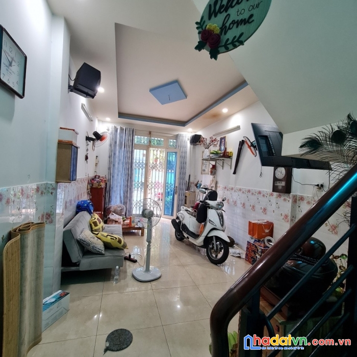 Hàng thơm giá mềm
mt đường dân tộc, p.tân thành, q.tân phú.