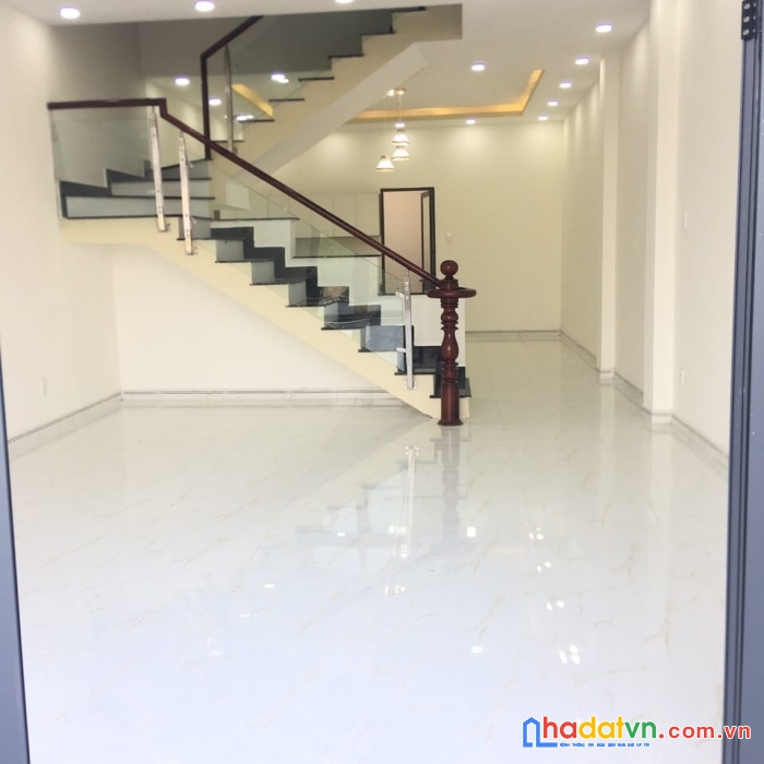 Bán nhà 4pn, 3tầng, giá nhỉnh 3.5tỷ p15, q8