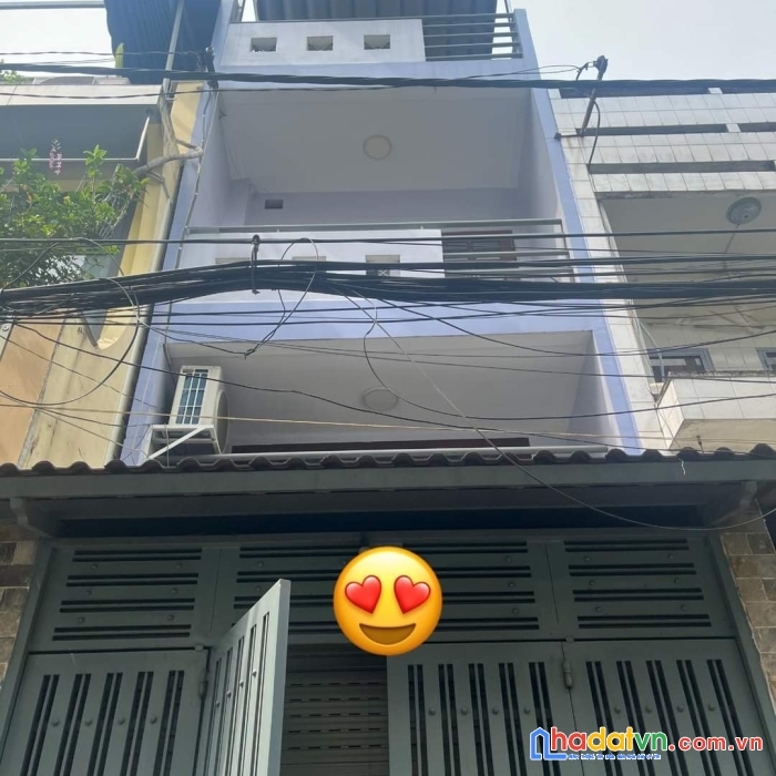 Tt  quận 11, hxh đổ cửa hẻm thông, gần mt lãnh binh thăng, ngã 4 3tháng2_lê đại hành, nhà rất mới