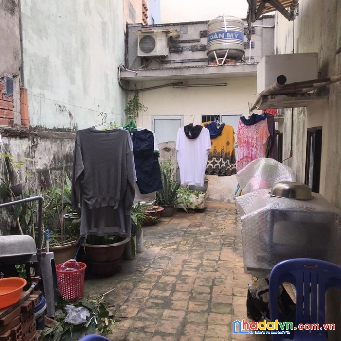 Kẹt bank bán gấp nhà bình thạnh, hxh, sát mặt tiền, 110m2, chỉ 9 tỷ 600