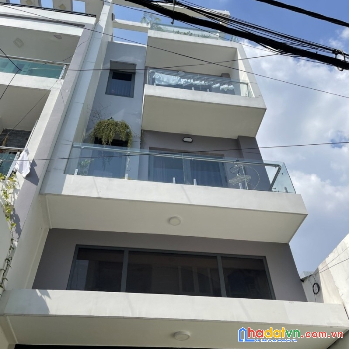 Bán nhà hxh 7 chỗ âu cơ ngay lê đại hành - 5 tầng btct - 4.6m x 16m - giá chỉ 11 tỷ 99 tl