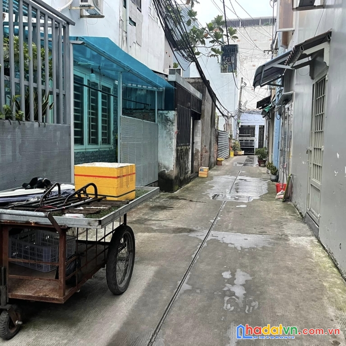 Nhà bán nhỉnh 2 tỷ thương lượng, hẻm tây thạnh, diện tích 4 x 4.5m, 2 tầng, phường tây thạnh, quận