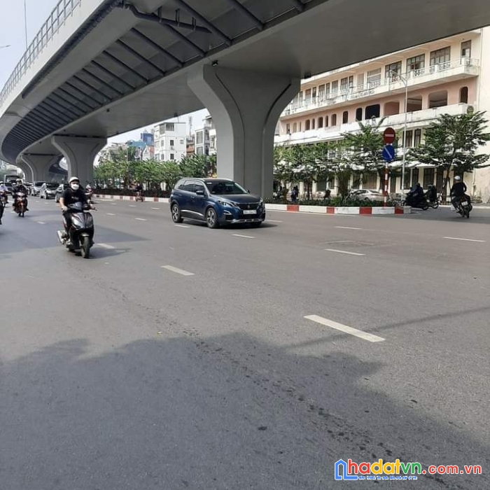 Nhà minh khai ngõ 296 dt 42m2 x 4 tầng x mt 4,2m giá chỉ 2,99 tỷ