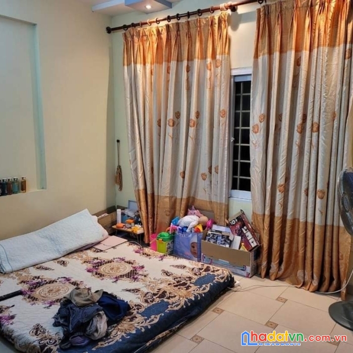 Bán nhà xã đàn, đống đa, kinh doanh, gần ô tô, trước nhà 3.5m, nhỉnh 3 tỷ