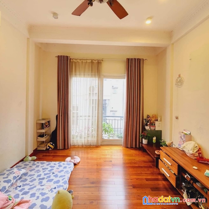 Bán nhà phương mai, đống đa, dân xây, gần ô tô, 2 ngủ rộng, chỉ 3.25 tỷ