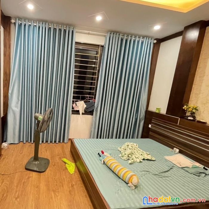 Bán nhà phố bích câu, đống đa, dân xây, 3 thoáng, gần phố, 45m2x 2 ngủ, chỉ 4.2 tỷ