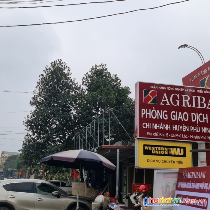 Bán gấp nhà huyện phù ninh, phú thọ. mặt ql 2, cạnh chợ phú lộc