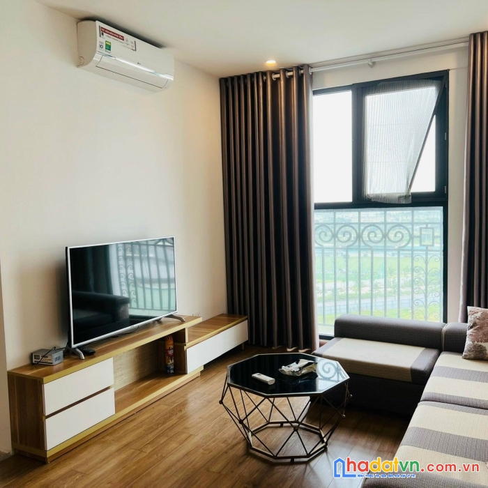 Bán căn hộ 3 ngủ 100m2, ở toà eurowindow 27 trần duy hưng