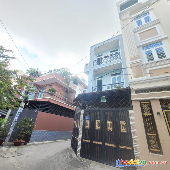 Bán nhà hxh đường nguyễn hữu tiến, 101m2 (4.7x22), 2 tầng, nhỉnh 6 tỷ tl.