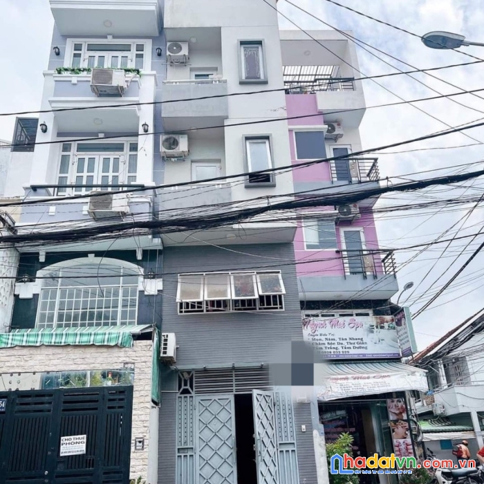 Bán nhà có sẵn căn hộ dịch vụ ở bến vân đồn