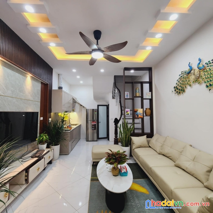 Nhà đẹp đống đa - tôn đức thắng 52m2 4 tầng. mặt tiền 5m. ngõ thông, kinh doanh. 6.9 tỷ