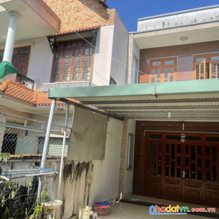 Bán nhà mặt tiền kinh doanh khu gia viên, 5x50 sổ thổ cư chỉ 7ty500tr
