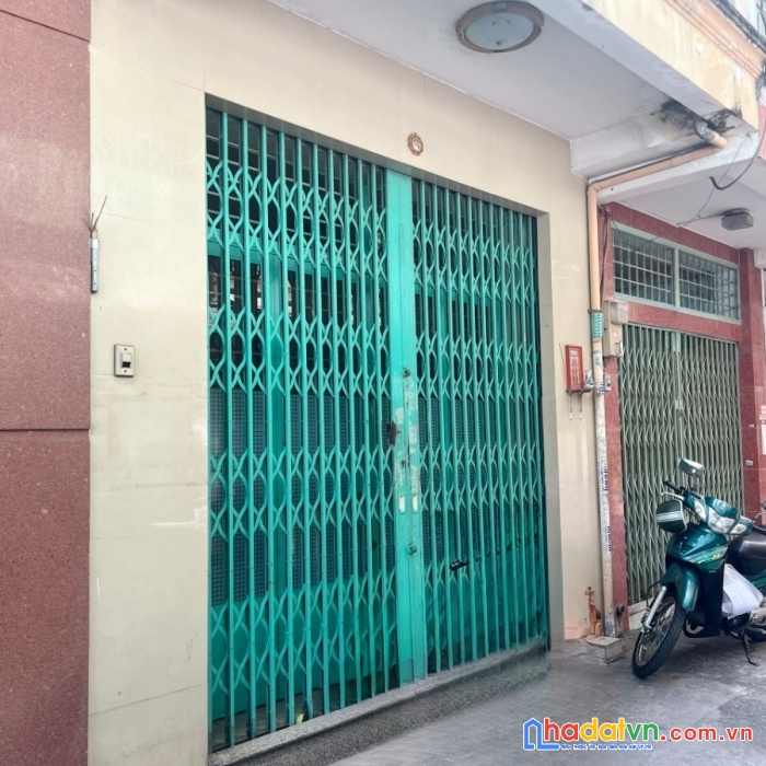 Nhà 2 tầng hẻm xe tải ngay chợ nhật tảo p6q10 giá : 6.5 tỷ