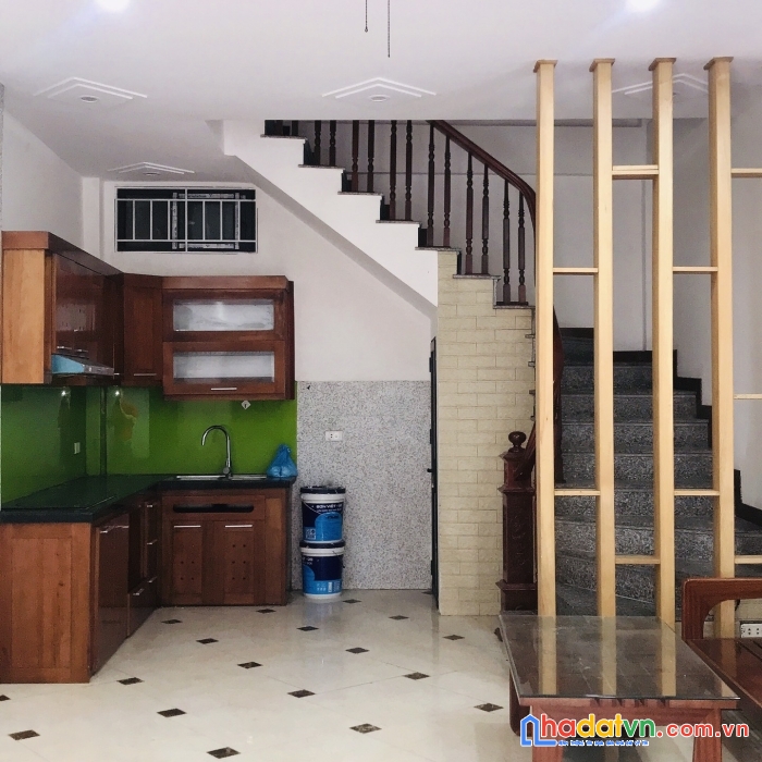 Bán nhà 5 tầng ô tô đỗ tặng nội thất văn la hà đông, hà nội 31m2 gí nhỉnh 4 tỷ.