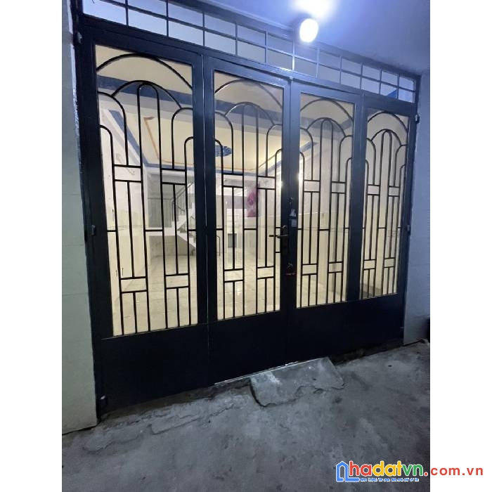 Bán nhà hxh vườn lài tân phú, dt 28m2, ngang 4x7m, 3 tầng chỉ 2 tỷ nhỉnh