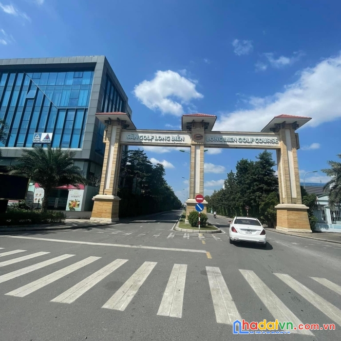Mảnh đất vàng khu phân lô hàng không cực đẹp, phân cho cán bộ cao cấp và phi công ở ngay cổng sân