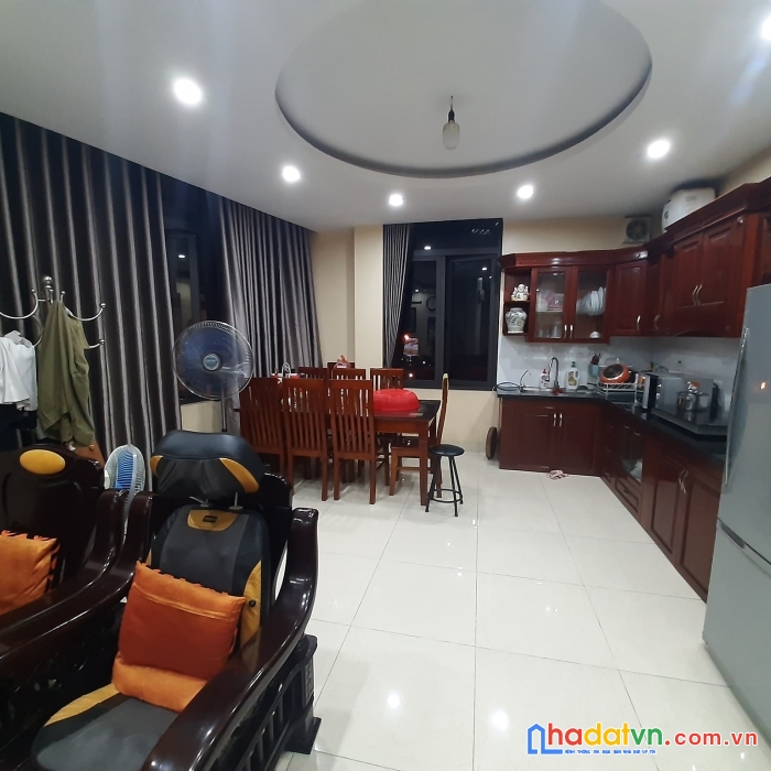 Bán nhà đẹp đông tác, lô góc ngõ thông ô tô tránh 50m2 chỉ 4,6 tỷ