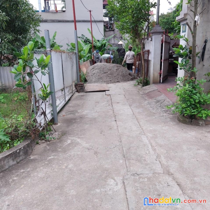 Chính chủ bán đất thổ cư đông anh dt 50 mét x mặt tiền 4.2 - 1 tỷ bao sang tên