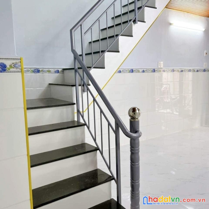 Xóm đất quận 11,sát mặt tiền, 2 mặt hẻm thông thoáng, chỉ 4 tỷ nhỉnh.