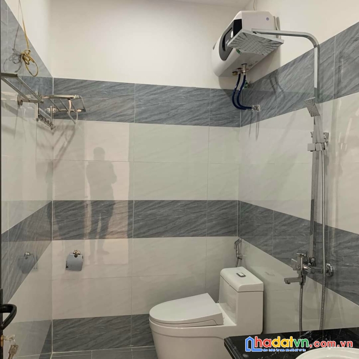 Cần bán nhà 3 tầng cực đẹp giá rẻ tai bắc sơn an dương hải phòng 175

diện tích 60 m