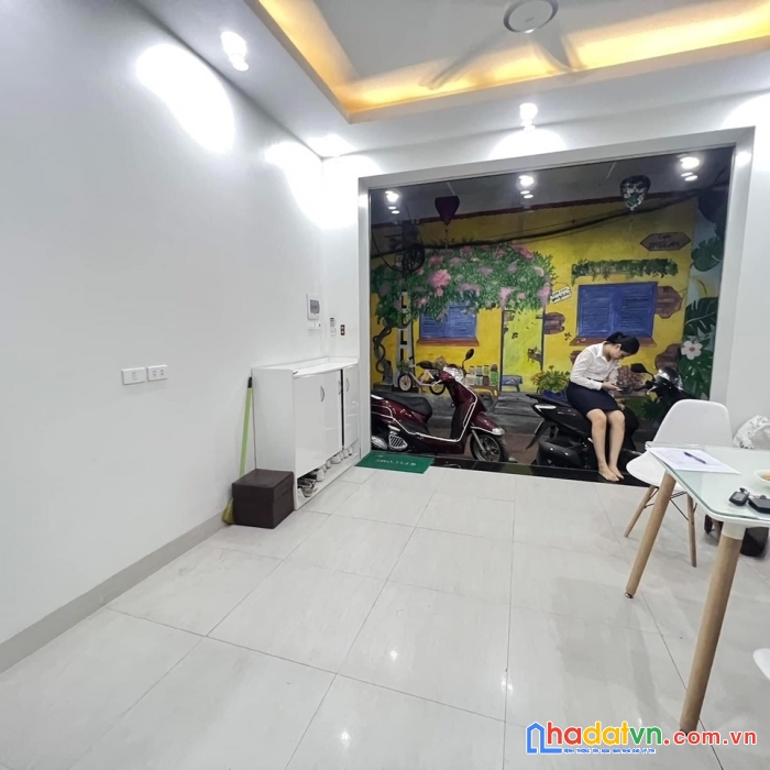 Nhà mới đón tết ngõ 144 quan nhân - ngõ ba gác phóng vù vù -  ô tô đỗ sát cửa