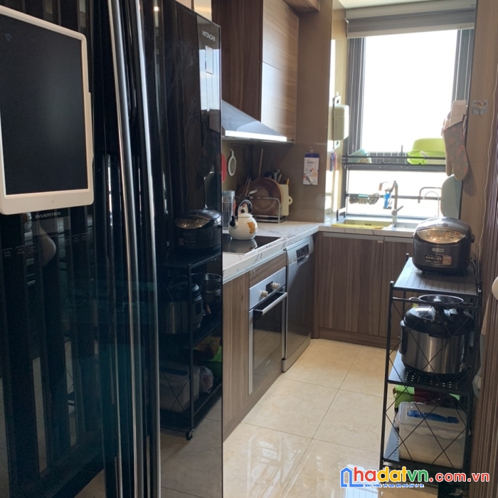 Nhà siêu rẻ tập thể giáp bát dt 110m  giá 2.52 tỷ