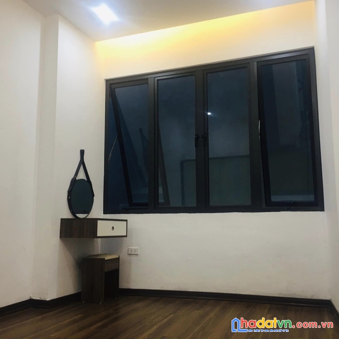 Bán nhà quận đống đa phố khương thượng 45m 5t mt 4m vừa ở vừa kd dòng tiền với 8 phòng cho thuê