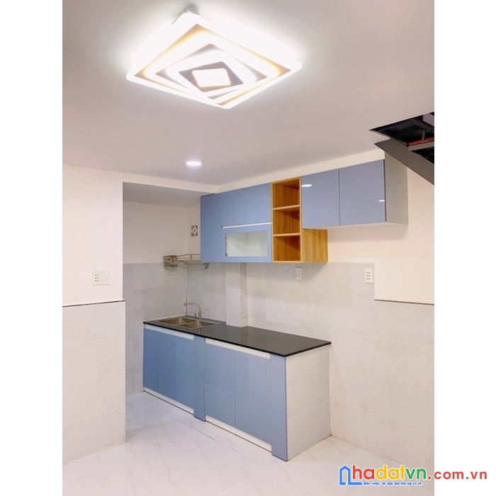 Bán nhà hxh phú thọ hòa tân phú, ngang 4x11m, 3 tầng chỉ 3 tỷ nhỉnh