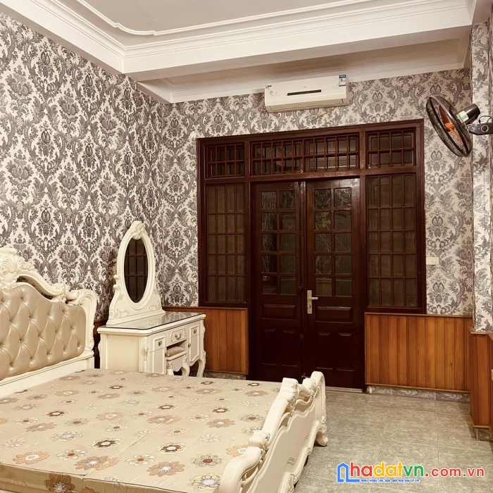 Bán nhà thái hà, đống đa, 50m, 6 tâng, mt5m, ô tô, kinh doanh 18.5 tỷ