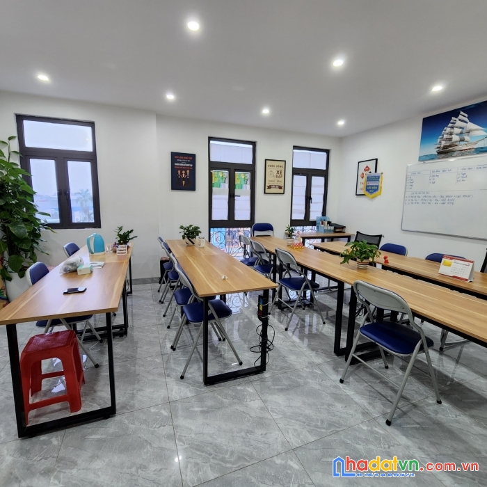 Hàng hiếm và cực rẻ tại shophouse khu chung cư hoàng huy,  mặt đường máng nước, trung tâm xã an
