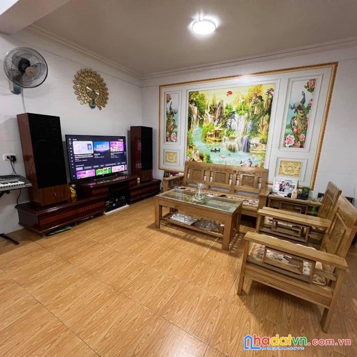 Bán nhà mặt ngõ hùng duệ vương , thượng lý