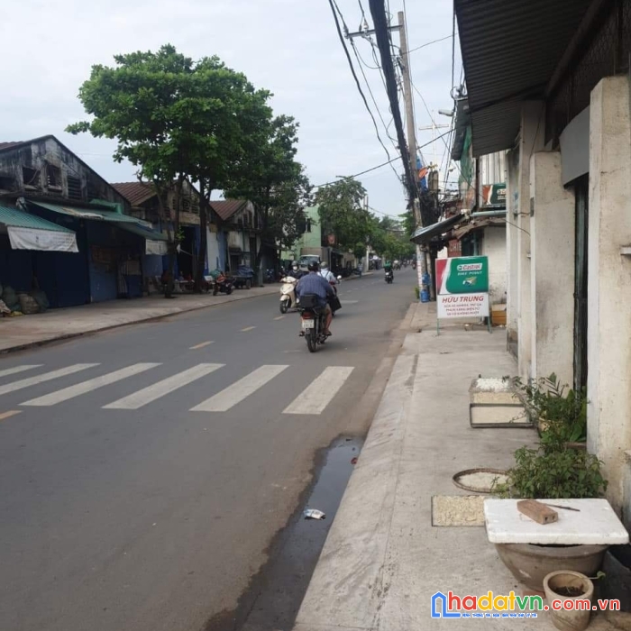 Bán nhà mặt tiền đường tôn thất thuyết, khu hiện hữu