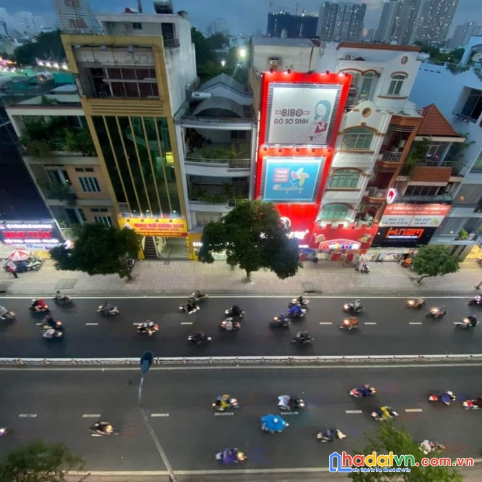 Bán buliding mặt tiền đường khánh hội, quận 4