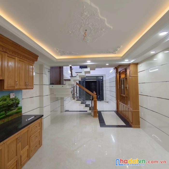 Bán gấp 100m2 vuông vức bình trưng đông hxh chỉ 12 tỷ x thương lượng