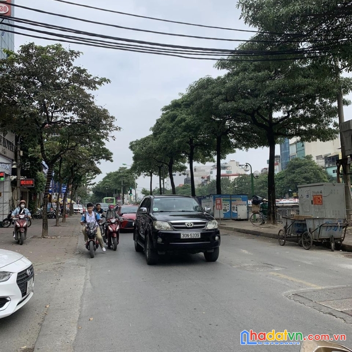 Bán nhà thanh xuân phố khương đình 80m, 4t, mt 9m, lô góc, gara, kinh doanh, 14 tỷ, 0937651883.
