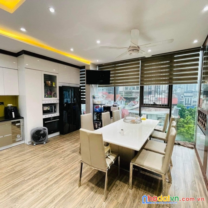 Nhà 2 mặt phố kd đỉnh,hai bà trưng và cửa nam,110m,5 tầng,mt 6,5.giá 54 tỷ