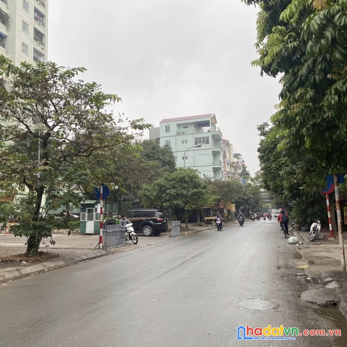 Bán nhà ngõ 214 nguyễn xiển, thanh xuân, ô tô tránh, 50m 5 tầng, thang máy giá 13.5 ty