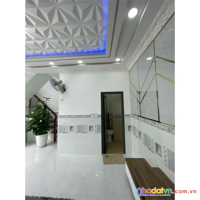 Bán nhà 4 tầng , lý phục man quận 7  , 66m2 ,  chỉ 4,4 tỷ