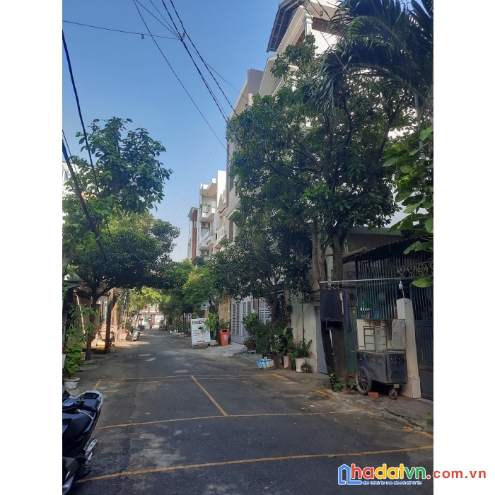 Bán nhà đường hồng hà- tân bình- phường 2- sân bay tân sơn nhất- siêu dòng tiền 225tr/tháng- 184m2