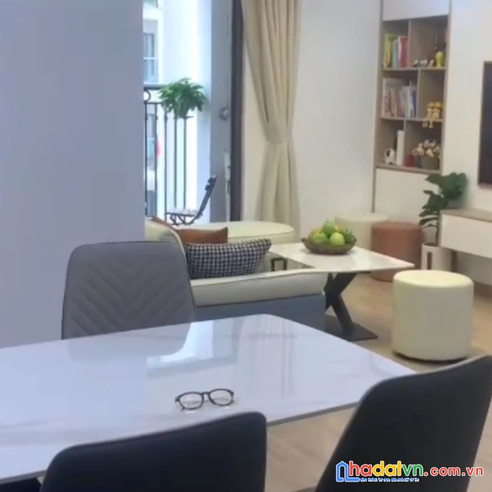 Bán căn hộ chung cư 99 trần bình, căn góc, 108m, 4 ngủ, full nội thất, nhỉnh 4 tỷ