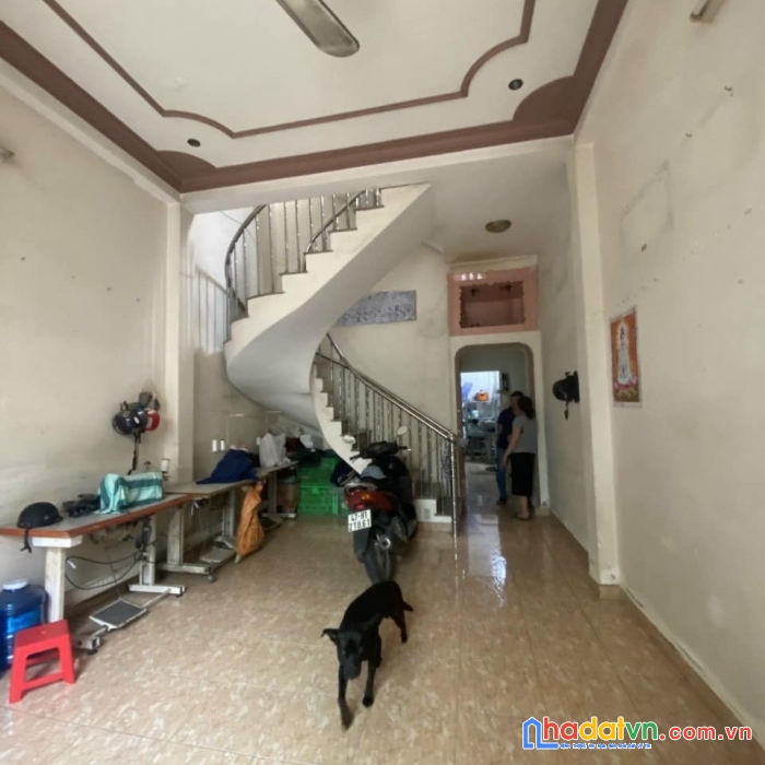 Bán nhà hiệp tân, tân phú,3 tầng, 64m2,hẻm ôtto ,chỉ 6 tỷ ,,