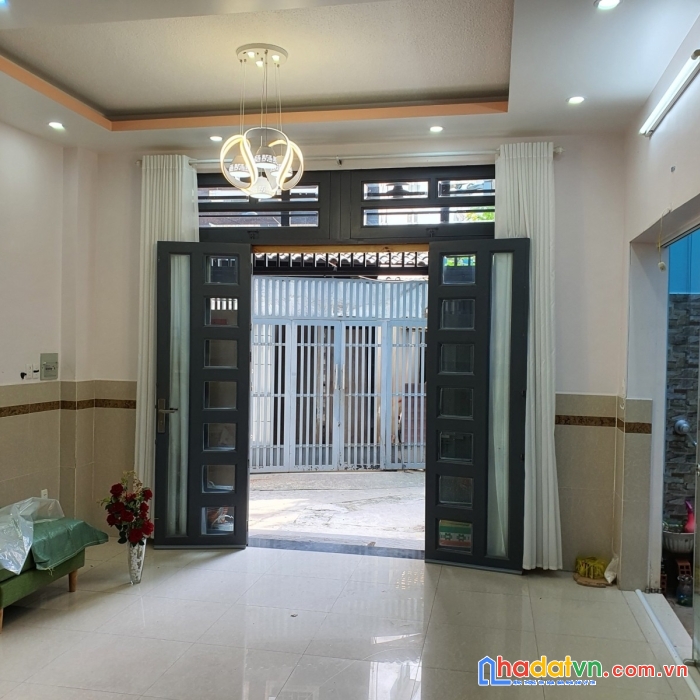 Bán nhà phân lô hoàn công 3 tầng nguyễn duy trinh p. phú hữu. 53m2 chỉ 3.8 tỷ