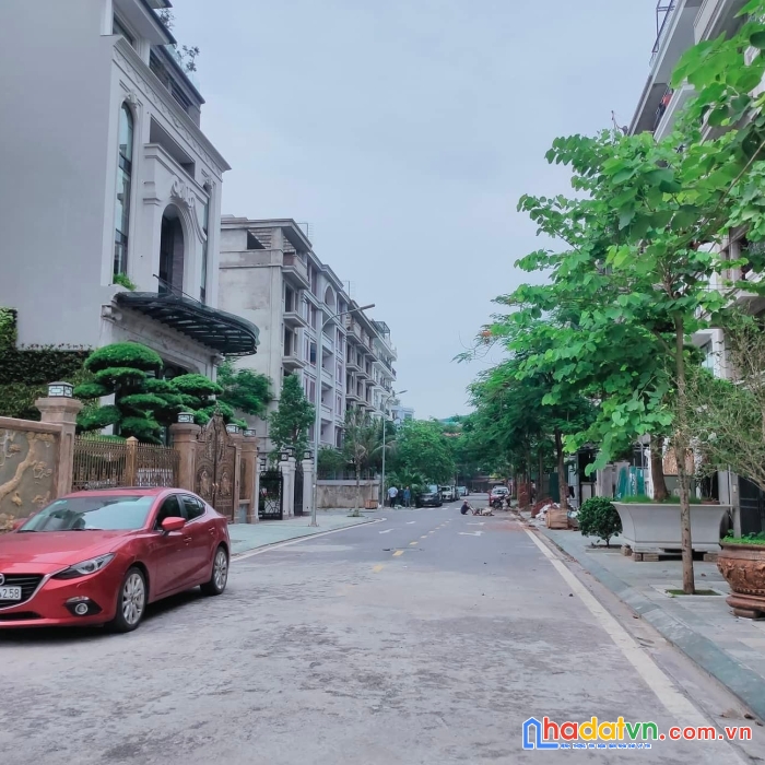 Biệt thự liền kề minh nhựa, vip quận long biên, 7 tầng, xây thô, cực hiếm.